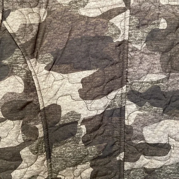 ISAAC MIZRAHI LIVE Green Camo Print Quilted Long Sleeve Zipper Front Jacket XS - Picture 10 of 13